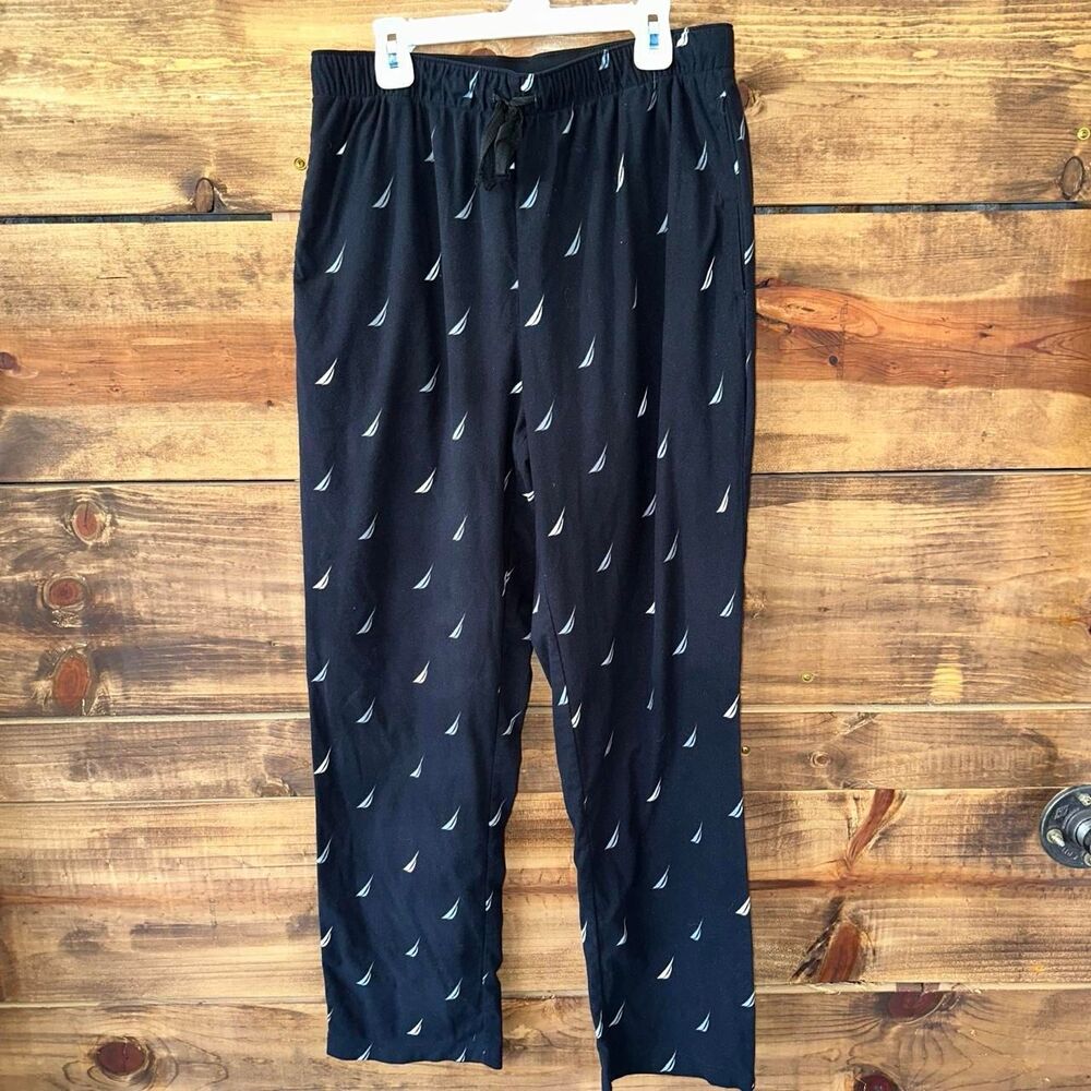 Nautica Men's Black and Navy Pajamas